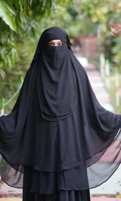 Hijab And Nikab TBHN 01